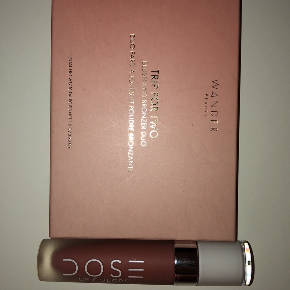 Makeup bundle - Picture 2 of 5